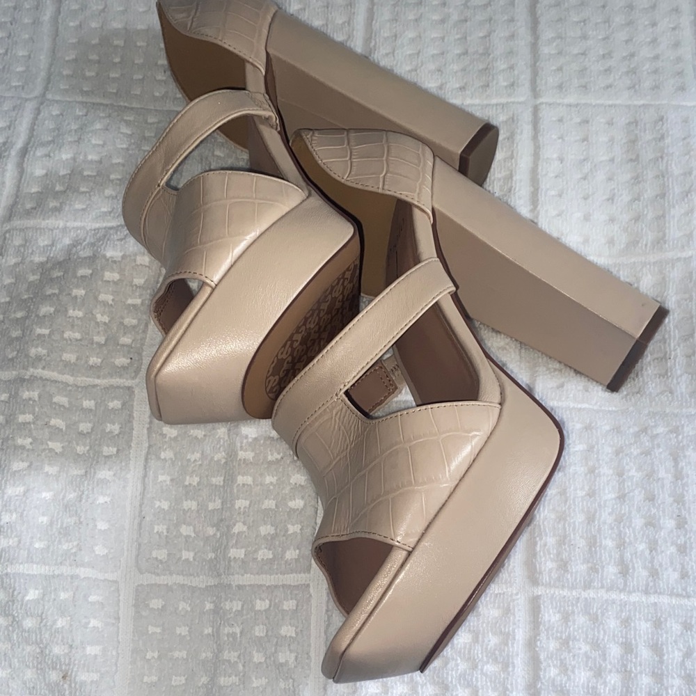 Paolo Nude Croc-Embossed Heels